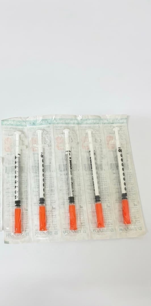 INSULIN NEEDLE